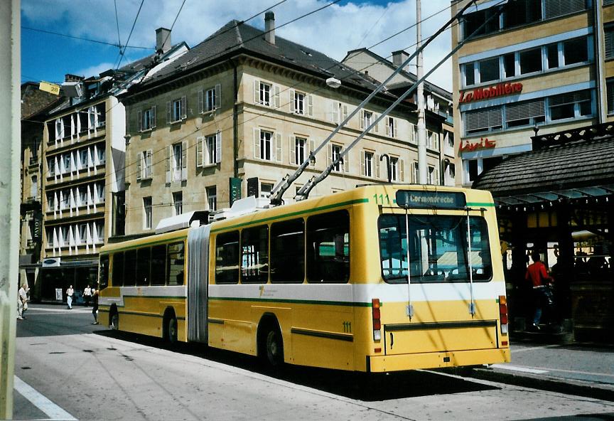 (109'903) - TN Neuch�tel - Nr. 111 - NAW/Hess Gelenktrolleybus am 2. August 2008 in Neuch�tel, Place Pury