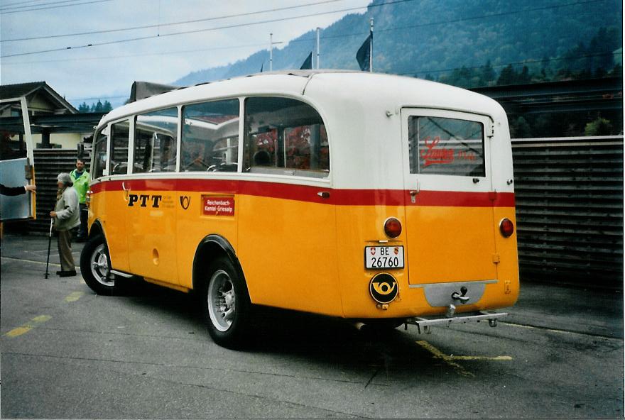 (111'022) - Schmid, Th�rishaus - Nr. 3/BE 26'760 - Saurer/Gangloff (ex Geiger, Adelboden Nr. 3) am 27. September 2008 beim Bahnhof Reichenbach