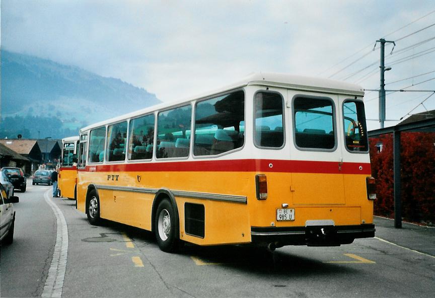 (111'036) - Zimmermann, Niederwangen - BE 985 U - Saurer/T�scher (ex P 24'289) am 27. September 2008 beim Bahnhof Reichenbach
