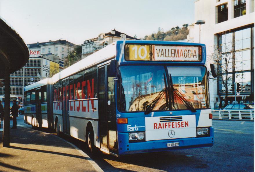 (112'428) - FART Locarno - Nr. 39/TI 140'239 - Mercedes (ex Pflieger, D-B�blingen Nr. 16) am 8. Dezember 2008 beim Bahnhof Locarno