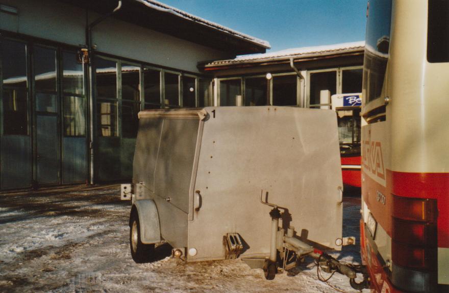 (112'835) - ASKA Aeschi - Nr. 1/BE 183'016 - Wiederkehr Gep�ckanh�nger am 13. Dezember 2008 in Aeschi, Garage