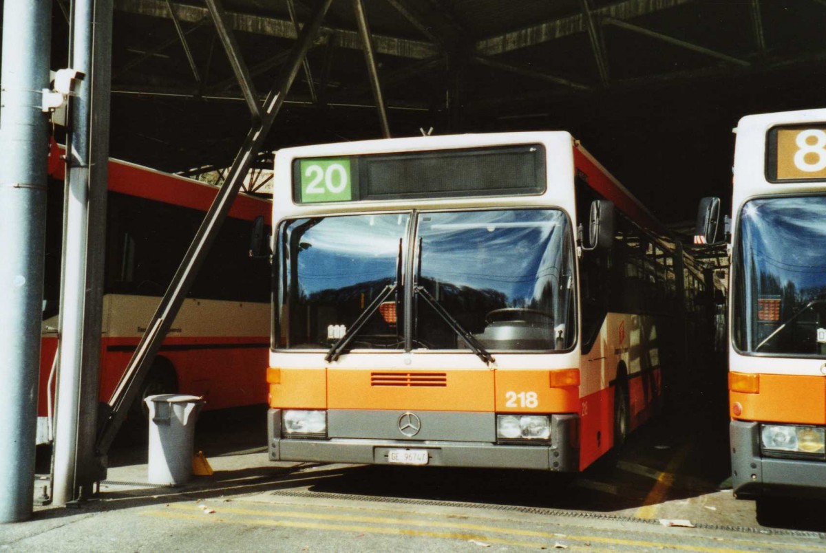 (114'924) - TPG Gen�ve - Nr. 218/GE 96'747 - Mercedes am 8. M�rz 2009 in Gen�ve, D�p�t