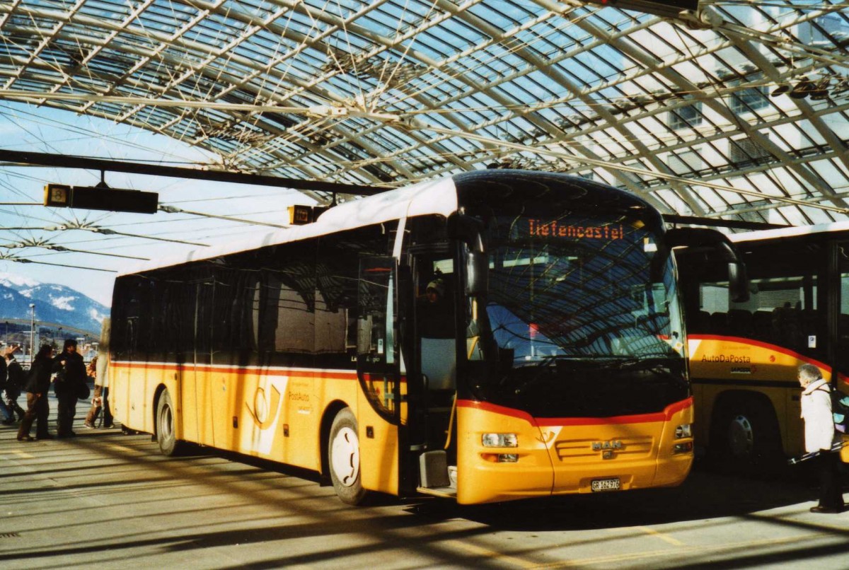 (115'025) - PostAuto Graub�nden - GR 162'976 - MAN am 14. M�rz 2009 in Chur, Postautostation