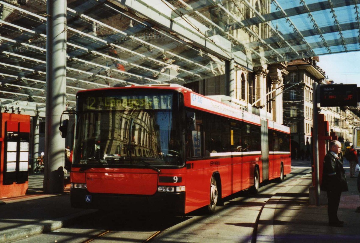(115'137) - Bernmobil, Bern - Nr. 9 - NAW/Hess Gelenktrolleybus am 16. M�rz 2009 beim Bahnhof Bern