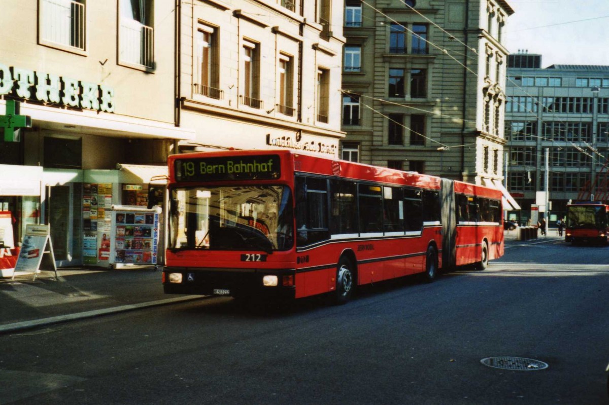 (115'306) - Bernmobil, Bern - Nr. 212/BE 513'212 - MAN am 16. M�rz 2009 in Bern, Hirschengraben