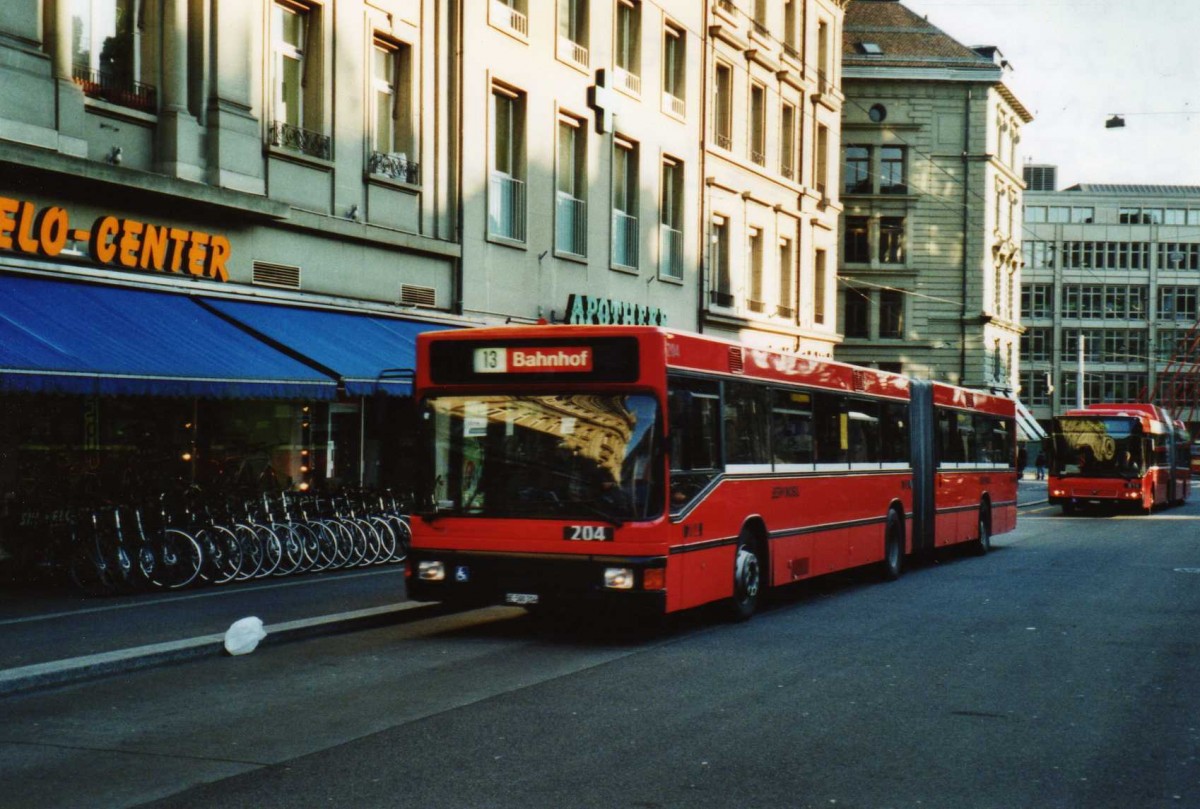 (115'324) - Bernmobil, Bern - Nr. 204/BE 500'204 - MAN am 16. M�rz 2009 in Bern, Hirschengraben