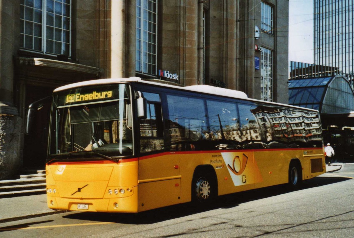 (115'425) - PostAuto Ostschweiz - AR 14'863 - Volvo am 18. M�rz 2009 beim Bahnhof St. Gallen