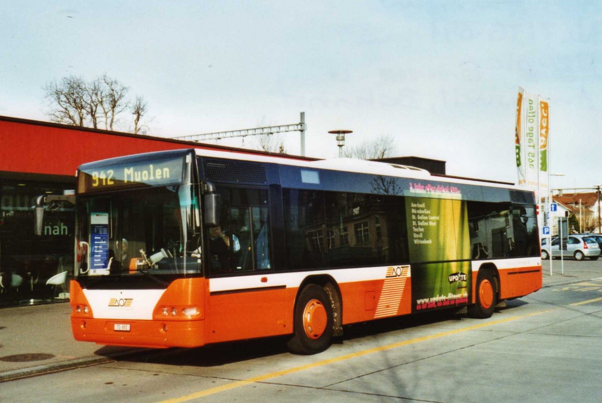 (115'508) - AOT Amriswil - Nr. 7/TG 691 - Neoplan (ex Vorf�hrfahrzeug) am 18. M�rz 2009 beim Bahnhof Amriswil