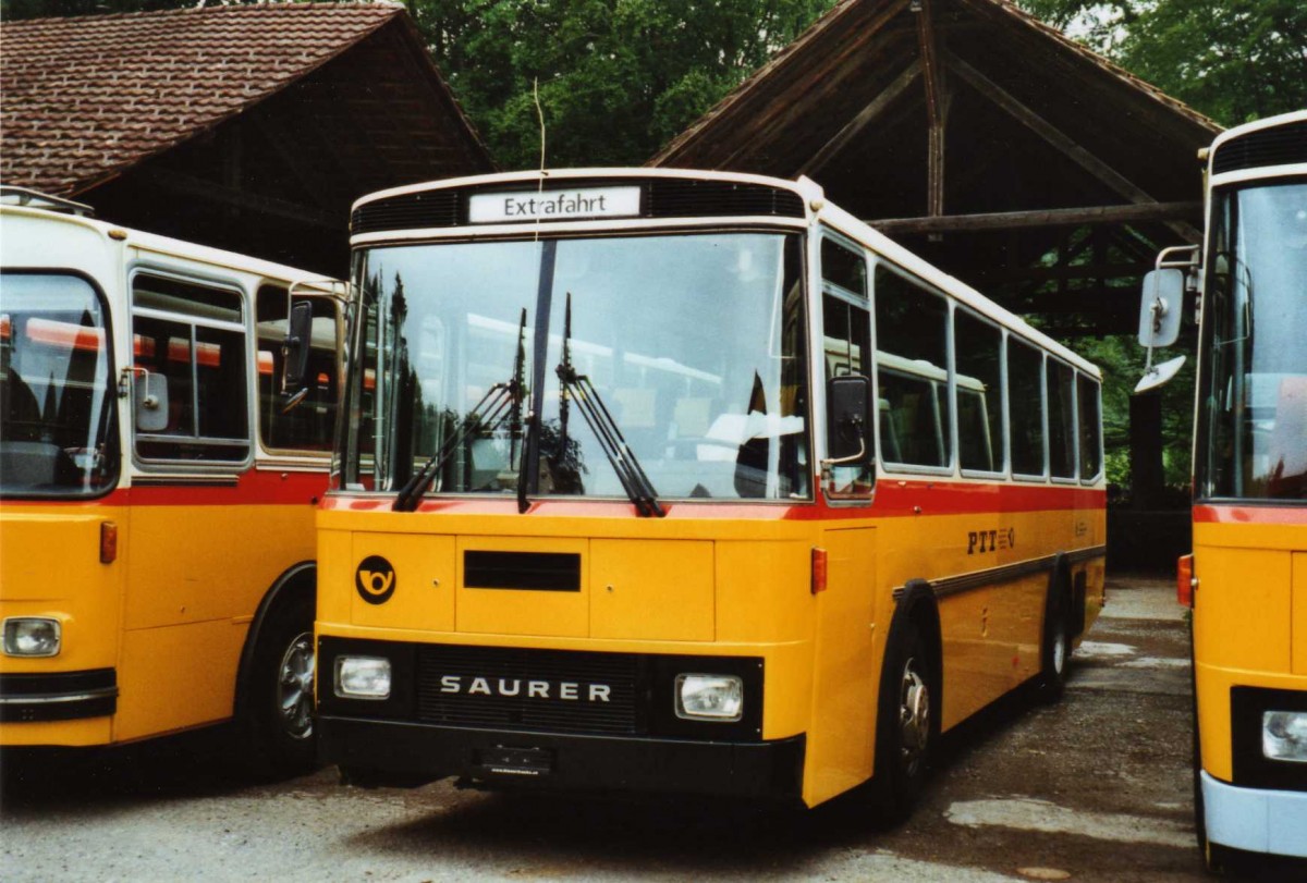 (119'423) - Bernair, M�nsingen - Saurer/T�scher (ex Schebath, Lauerz; ex Albin, F�llanden; ex Heim, Flums) am 9. August 2009 in Oberburg, Ziegelgut