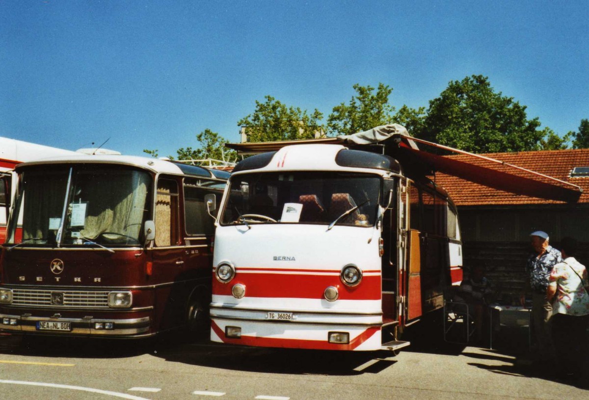 (119'916) - Fahrni, Aadorf - TG 36'026 - Berna/T�scher (ex Unbekannt; ex Steiner, Matzingen; ex Brander, B�tschwil; ex Fr�hlich, Z�rich) am 15. August 2009 in Zug, Wohnbustreffen