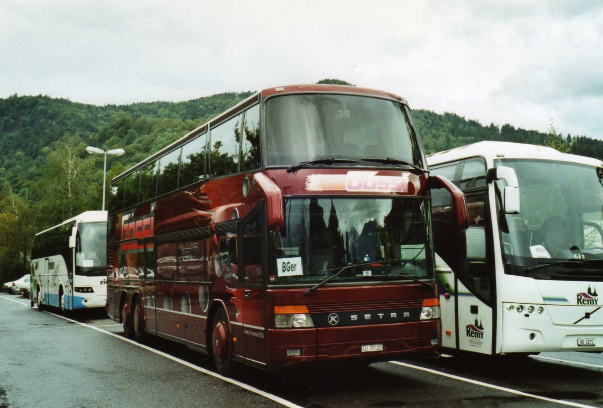 (120'827) - G�ssi, Horw - LU 15'120 - Setra am 4. September 2009 in Thun, Seestrasse