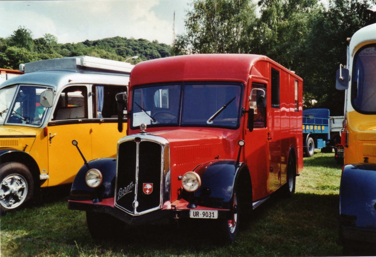(121'004) - Schuler, Amsteg - UR 9031 - Berna/Hess (ex H�fliger, Luzern; ex M+3143) am 12. September 2009 auf dem Monte Ceneri