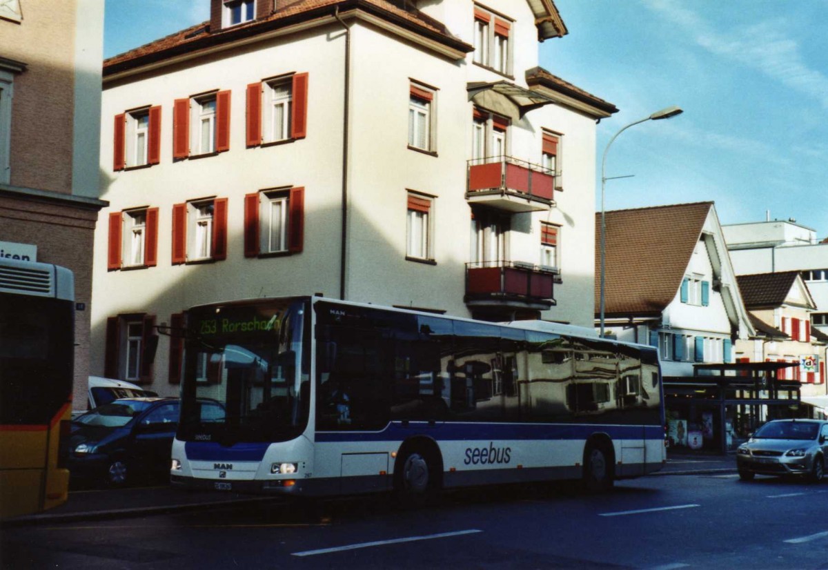(121'703) - St. Gallerbus, St. Gallen - Nr. 267/SG 198'267 - MAN/G�ppel am 24. Oktober 2009 in Goldach, Post
