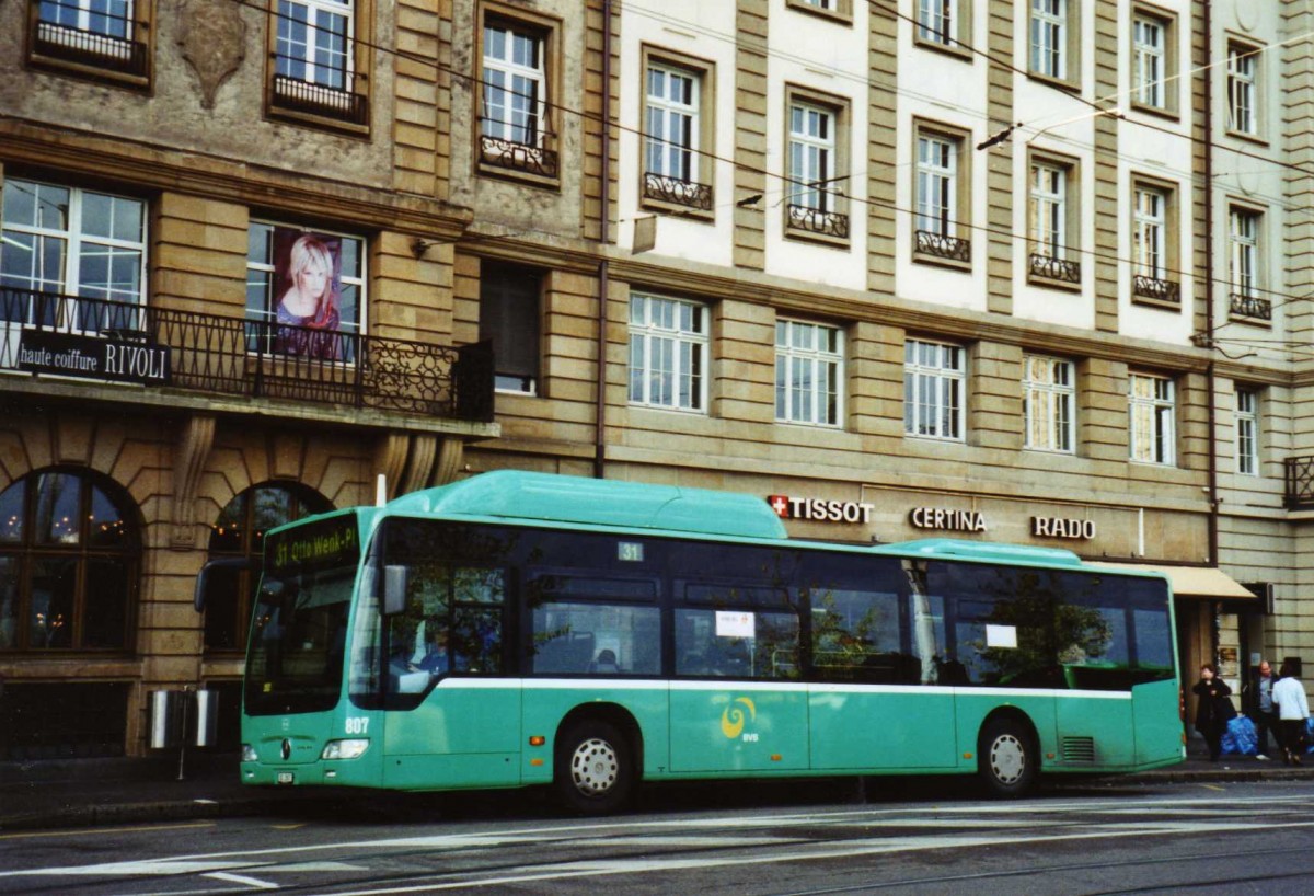 (122'117) - BVB Basel - Nr. 807/BS 2807 - Mercedes am 17. November 2009 in Basel, Schiffl�nde