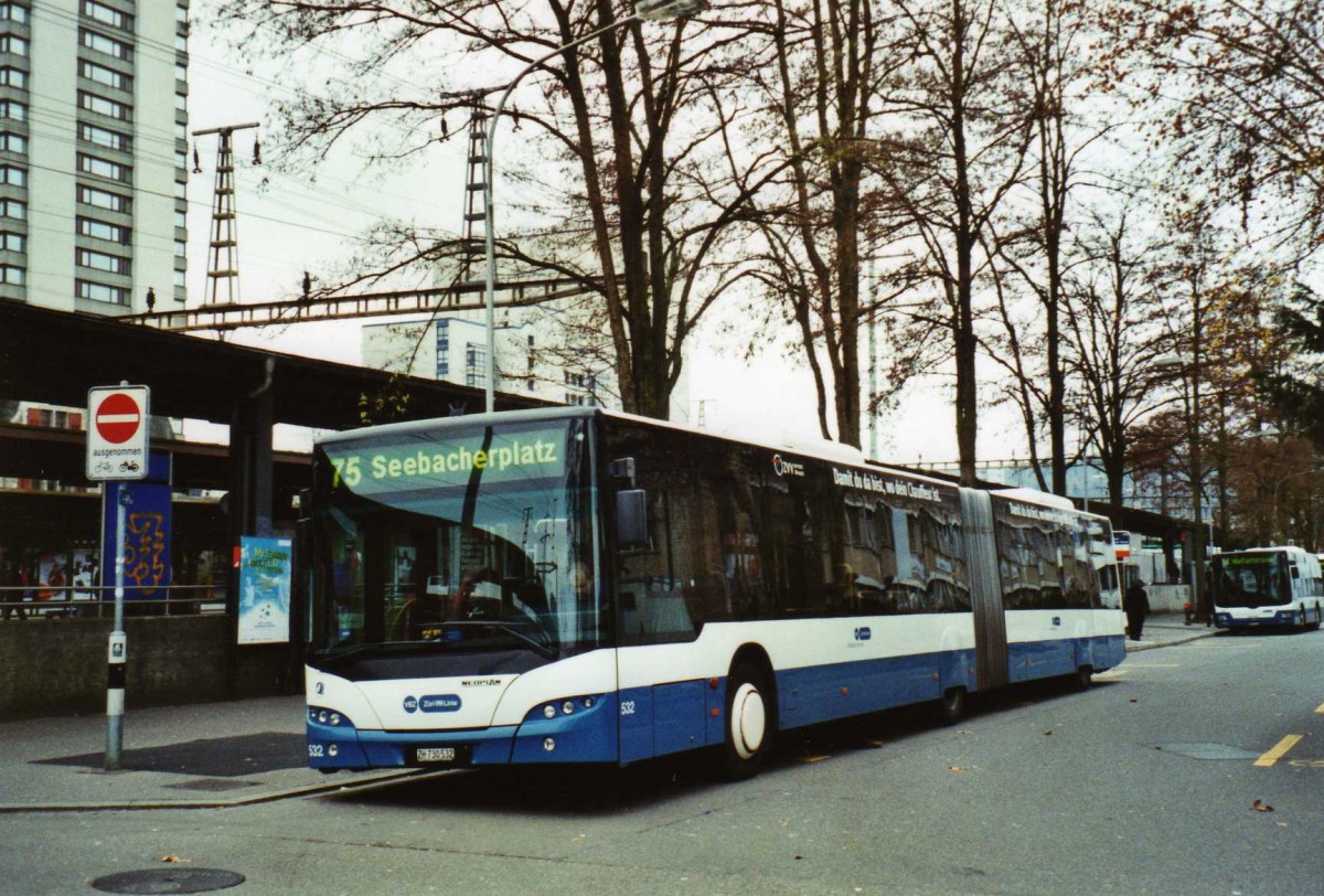 (122'918) - VBZ Z�rich - Nr. 532/ZH 730'532 - Neoplan am 13. Dezember 2009 beim Bahnhof Z�rich-Oerlikon