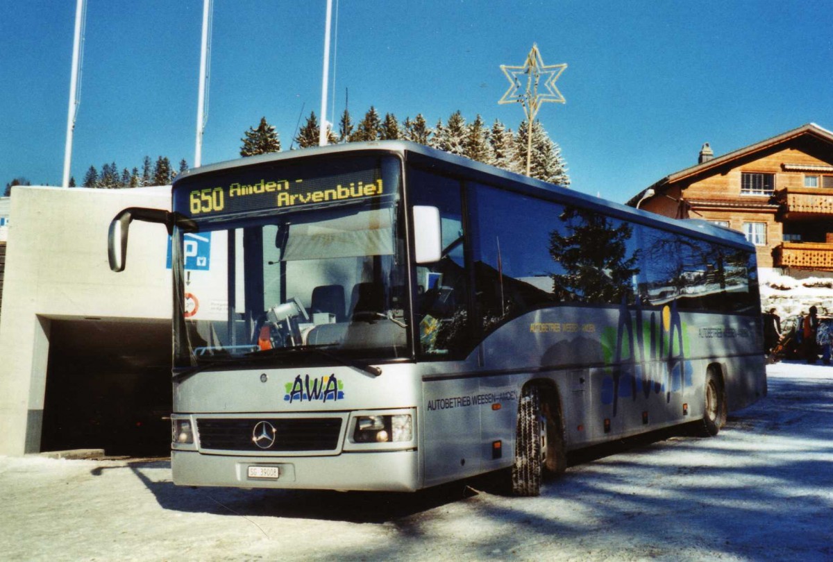 (123'513) - AWA Amden - Nr. 8/SG 39'008 - Mercedes am 3. Januar 2010 in Arvenb�el, Arven