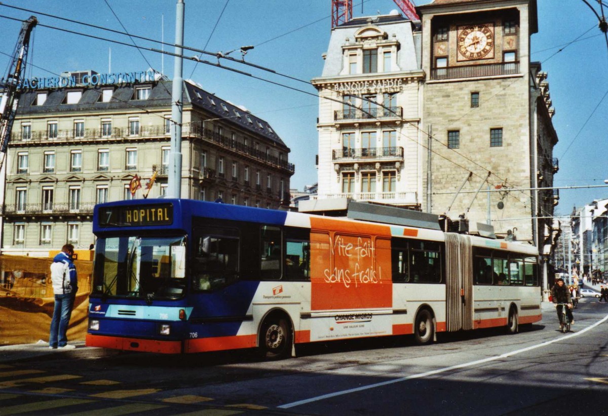 (124'925) - TPG Gen�ve - Nr. 706 - NAW/Hess Gelenktrolleybus am 13. M�rz 2010 in Gen�ve, Bel-Air