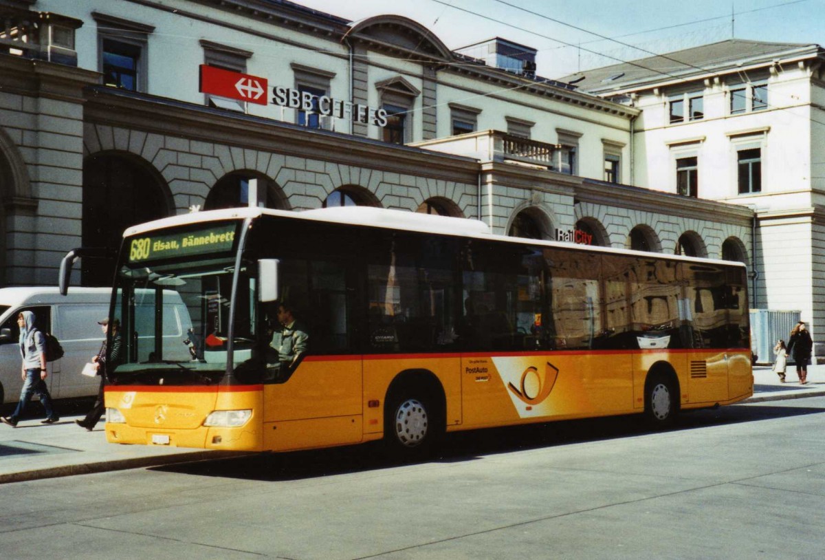 (125'037) - Steiger, Schlatt - Nr. 222/ZH 21'005 - Mercedes am 17. M�rz 2010 beim Hauptbahnhof Winterthur