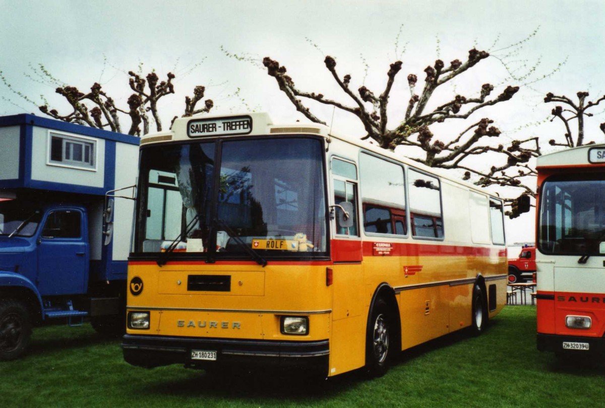 (125'717) - Br�ndli, Z�rich - ZH 180'231 - Saurer/R&J (ex Hofmann, Z�rich; ex Pacciarelli, Grono; ex P 25'661) am 1. Mai 2010 in Arbon, Arbon Classics