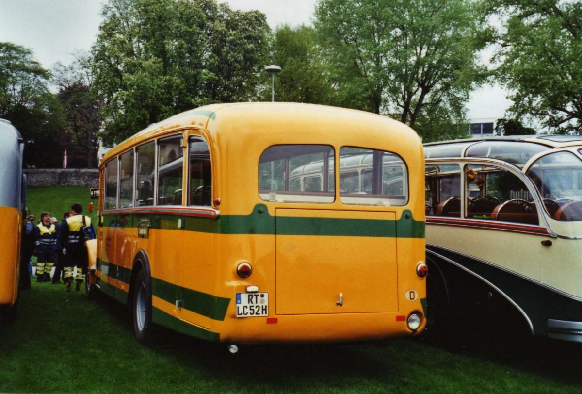 (125'823) - Aus Deutschland: Hogenm�ller, Reutlingen - RT-LC 52H - Saurer/R&J (ex AvH Heimenschwand Nr. 1) am 1. Mai 2010 in Arbon, Arbon Classics