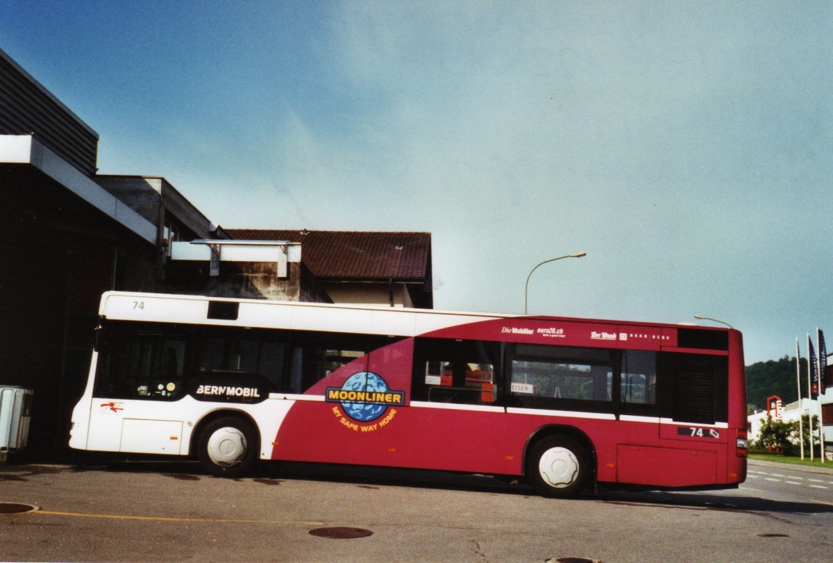 (126'922) - Peyer, Niederwangen - Nr. 74/BE 122'015 - MAN/G�ppel am 14. Juni 2010 in Niederwangen, Garage
