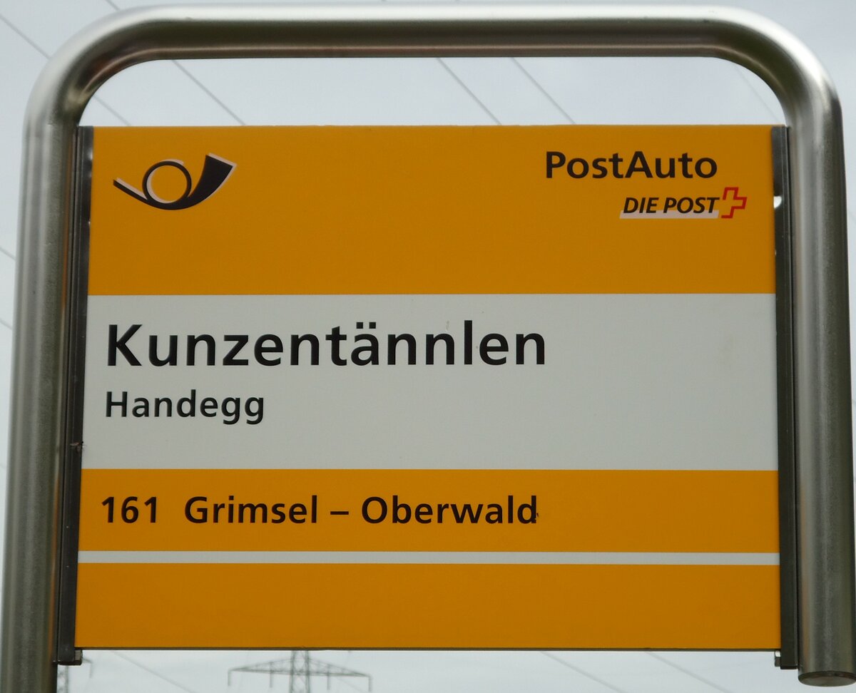 (127'526) - PostAuto-Haltestellenschild - Handegg, Kunzent�nnlen - am 4. Juli 2010