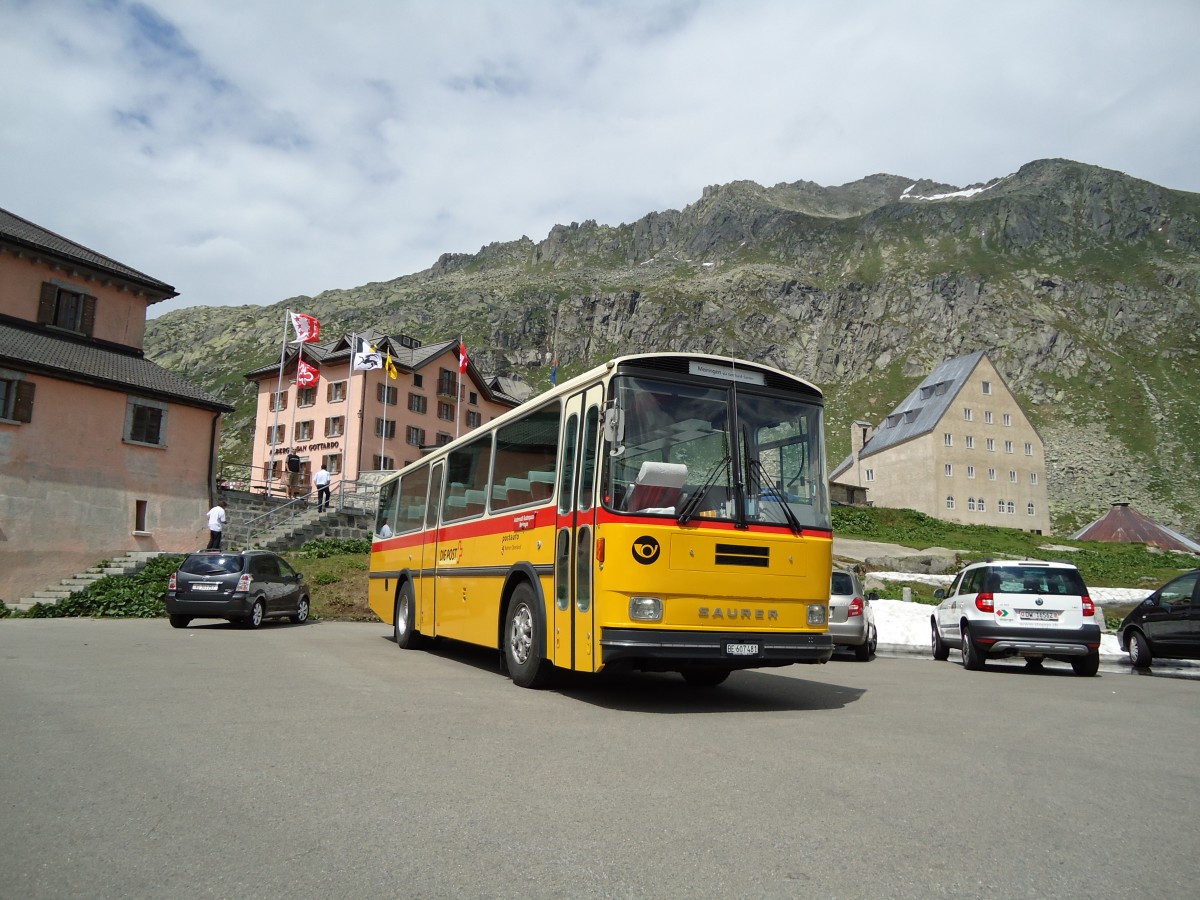 (127'596) - AVG Meiringen - Nr. 74/BE 607'481 - Saurer/R&J (ex P 24'357) am 4. Juli 2010 in Gotthard, Passh�he