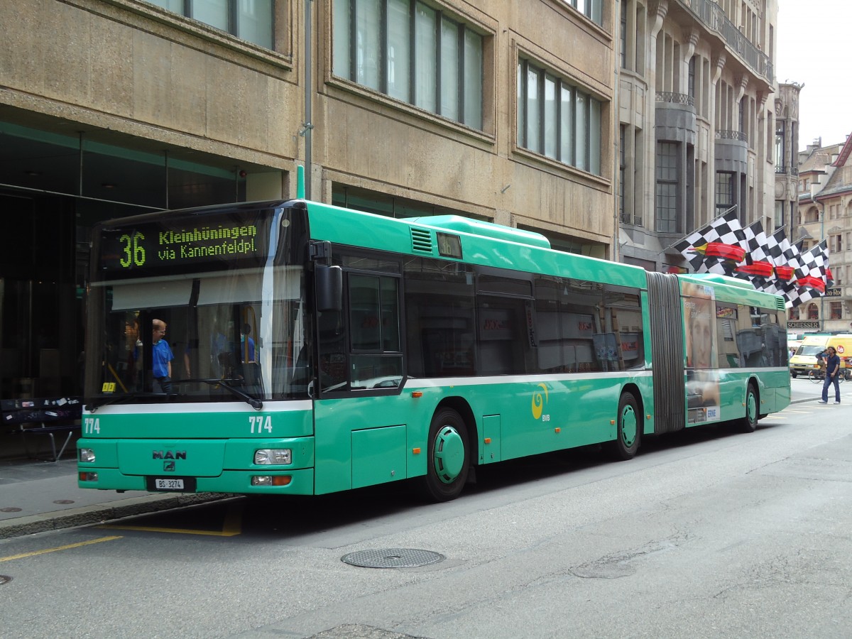 (127'659) - BVB Basel - Nr. 774/BS 3274 - MAN am 6. Juli 2010 in Basel, Schiffl�nde