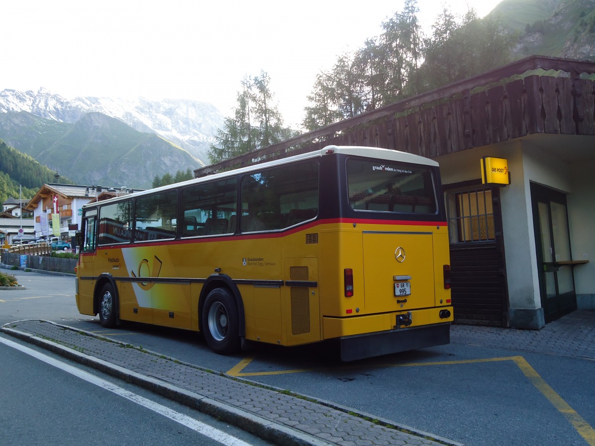 (128'302) - Zegg, Samnaun - GR 995 - Mercedes/FHS (ex PostAuto Graub�nden; ex P 23'325) am 7. August 2010 in Samnaun, Post