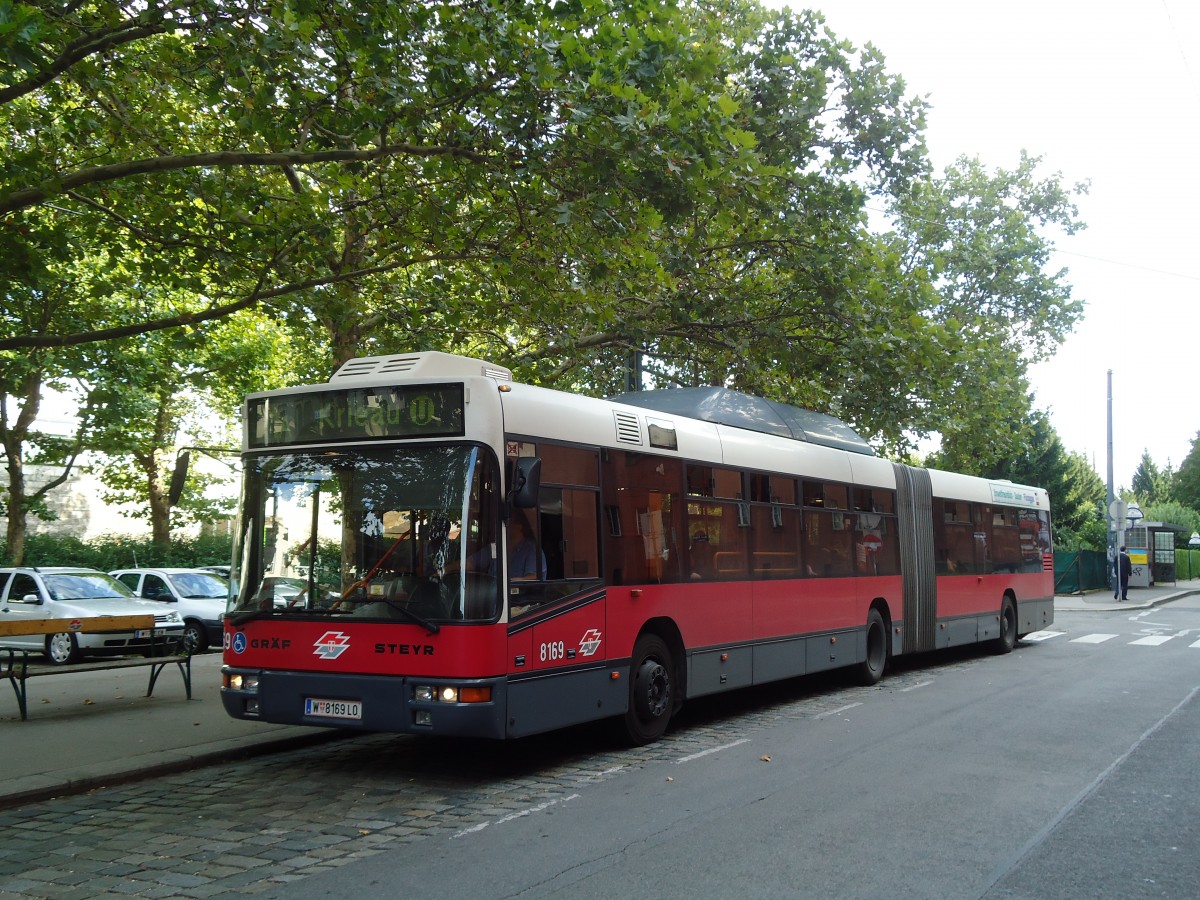 (128'431) - Wiener Linien - Nr. 8169/W 8169 LO - Gr�f/Steyr am 9. August 2010 in Wien, Heiligenstadt