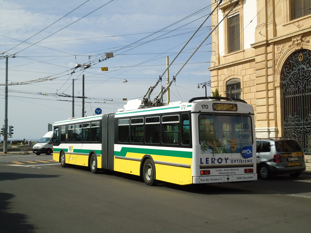 (129'532) - TN Neuch�tel - Nr. 170 - FBW/Hess Gelenktrolleybus am 6. September 2010 in Neuch�tel, Place Pury