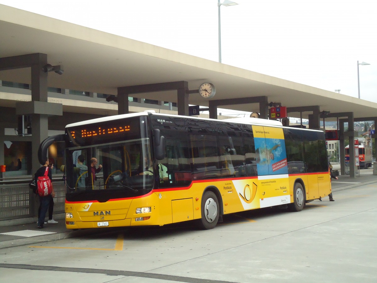 (129'776) - D�nser, Trimmis - GR 27'692 - MAN am 18. September 2010 beim Bahnhof Chur