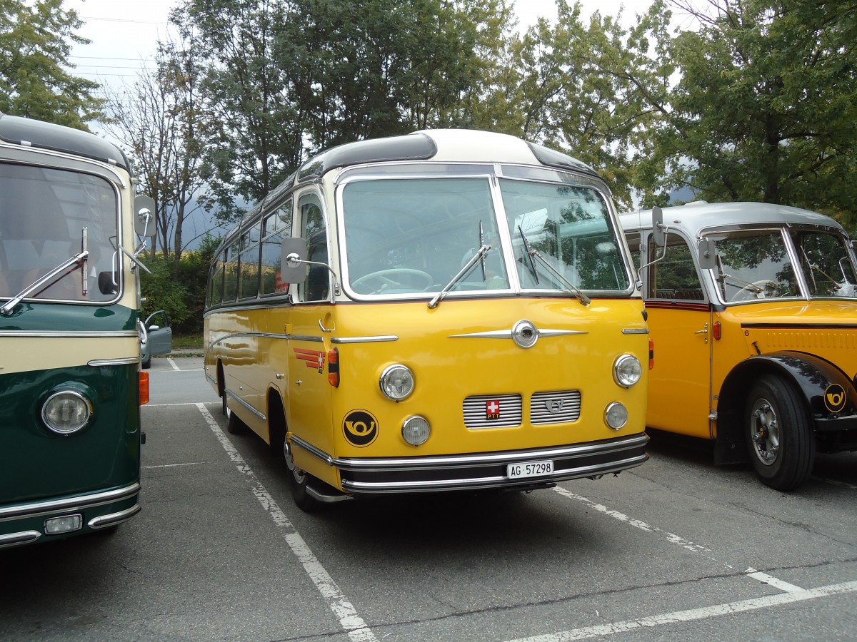 (129'803) - Zimmerli J., Oftringen - AG 57'298 - Berna/T�scher (ex Stutz, Oberlunkhofen; ex Leu, Schongau; ex Wicki, Bremgarten; ex P 22'054; ex P 20'704) am 18. September 2010 in Chur, Obere Au