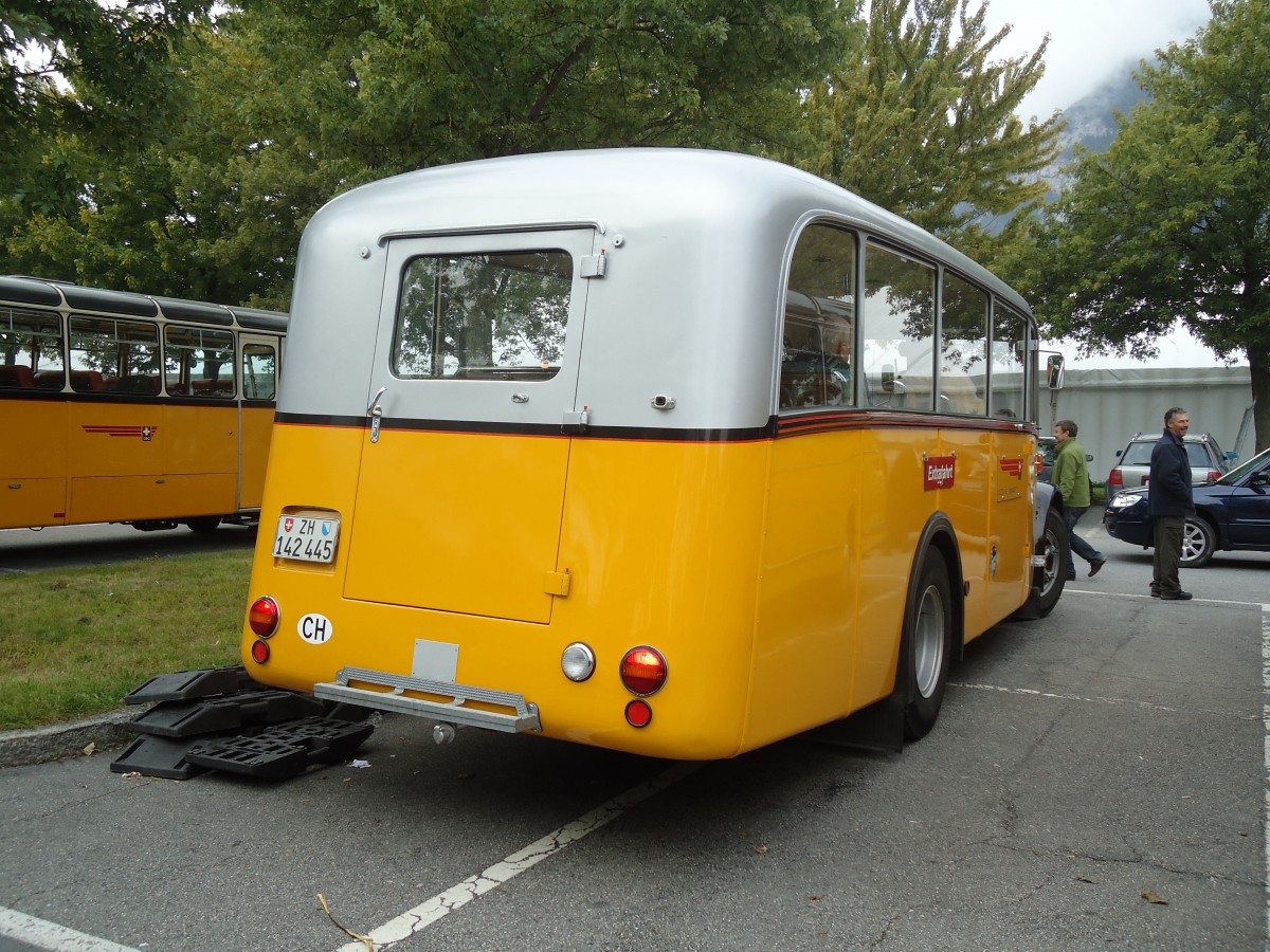 (129'845) - Dozza, K�snacht - Nr. 6/ZH 142'445 - Saurer/Krapf (ex Roost, Steinhausen; ex Fleischmann, Schaffhausen; ex Mezger, Altdorf/SH) am 18. September 2010 in Chur, Obere Au