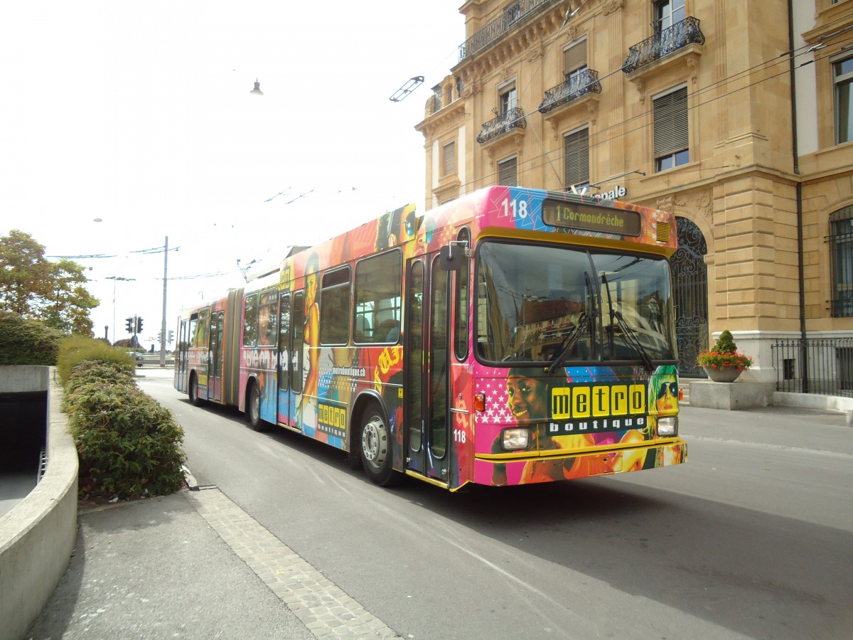 (130'227) - TN Neuch�tel - Nr. 118 - NAW/Hess Gelenktrolleybus am 4. Oktober 2010 in Neuch�tel, Place Pury