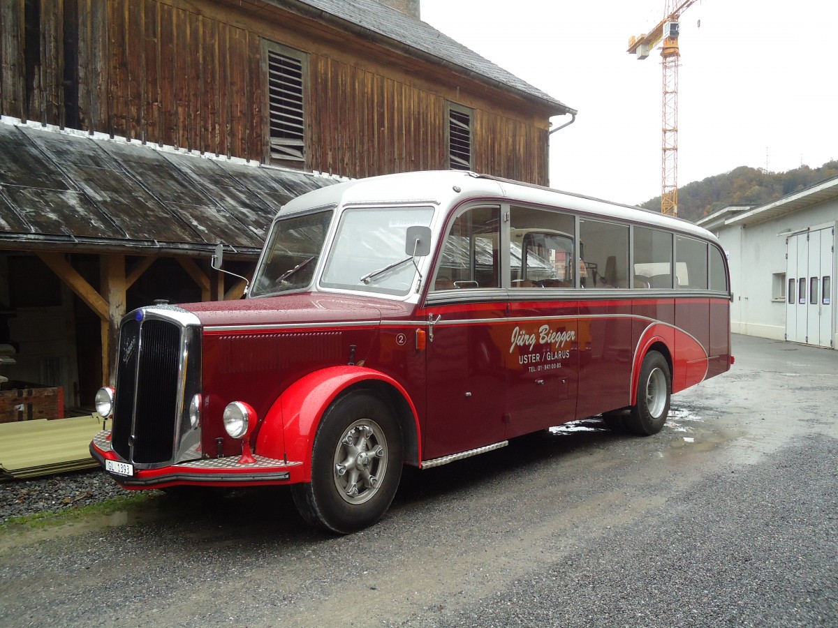 (130'785) - Biegger, Uster - Nr. 2/GL 1393 - Saurer/Lauber (ex T�l�verbier, Verbier Nr. 2; ex Werkbus; ex Rey, Ayent) am 24. Oktober 2010 in Ziegelbr�cke, Museum