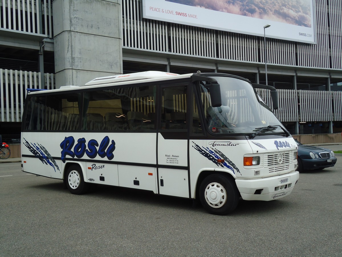 (131'019) - R�sli, Winterthur - ZH 505'577 - Mercedes/Auw�rter am 17. November 2010 in Z�rich, Flughafen