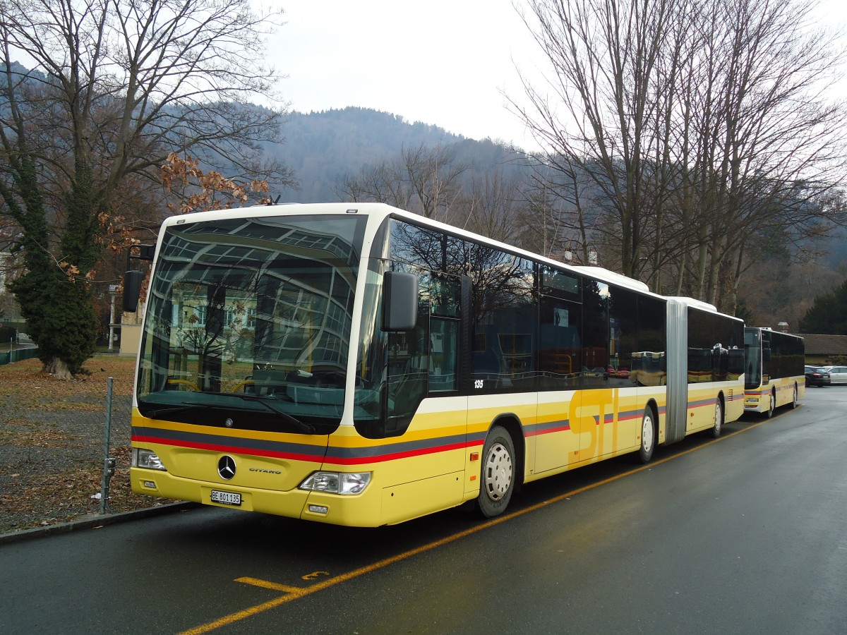(131'663) - STI Thun - Nr. 135/BE 801'135 - Mercedes am 22. Dezember 2010 bei der Schiffl�ndte Thun