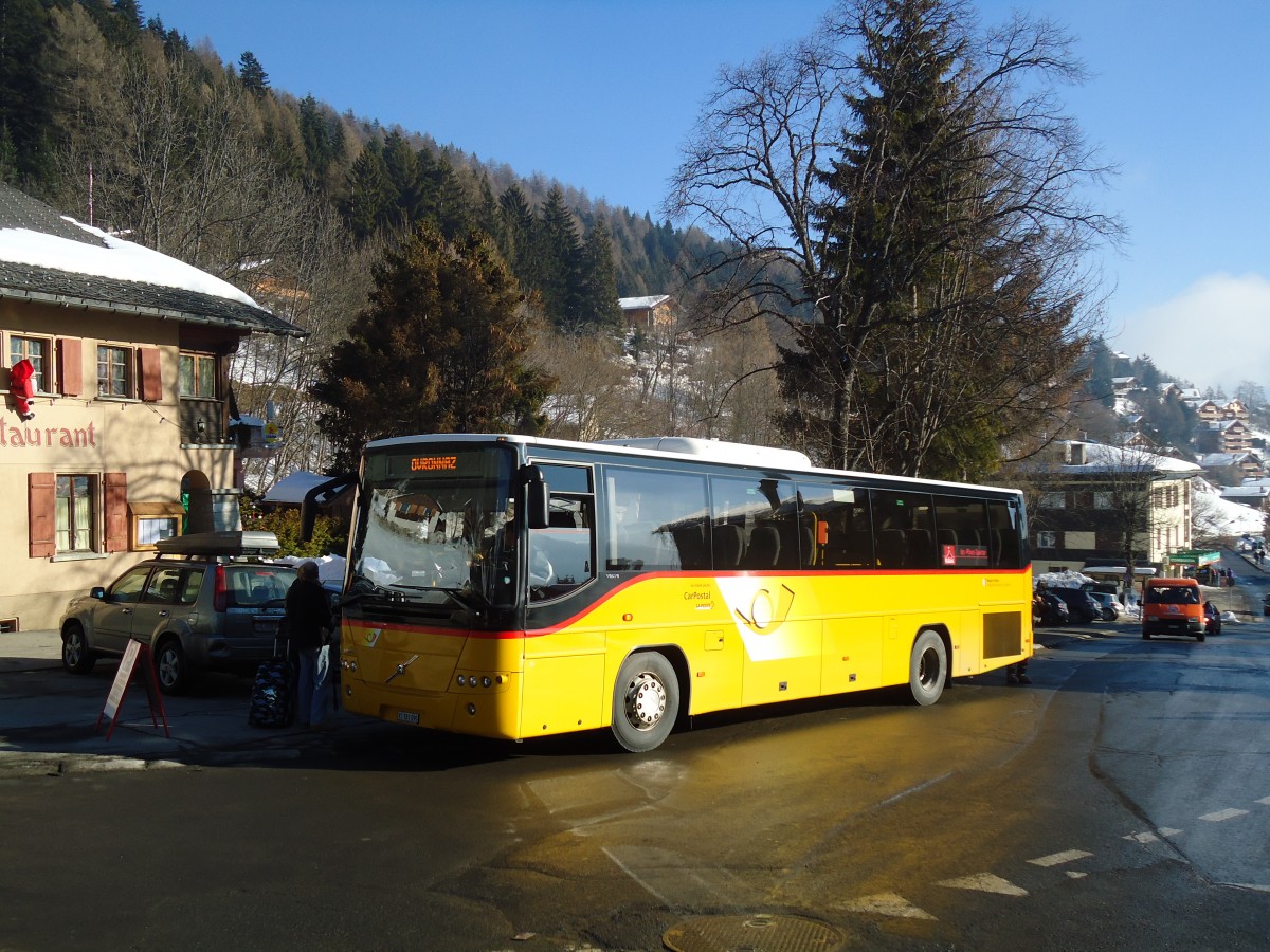 (131'944) - Buchard, Leytron - Nr. 111/VS 181'090 - Volvo am 2. Januar 2011 in Ovronnaz, Crois�e