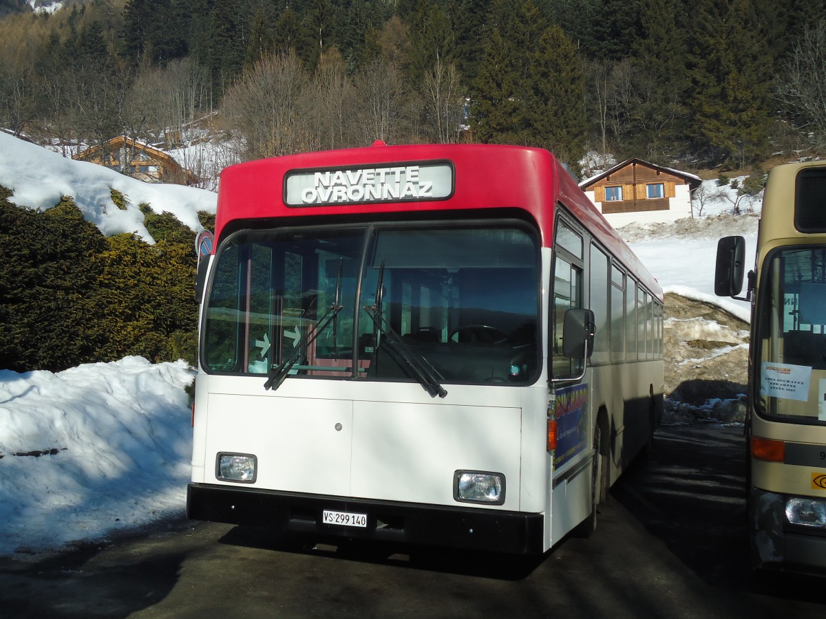 (131'946) - Buchard, Leytron - Nr. 106/VS 299'140 - Volvo/R&J (ex Bernmobil, Bern Nr. 106) am 2. Januar 2011 in Ovronnaz, La Crois�e
