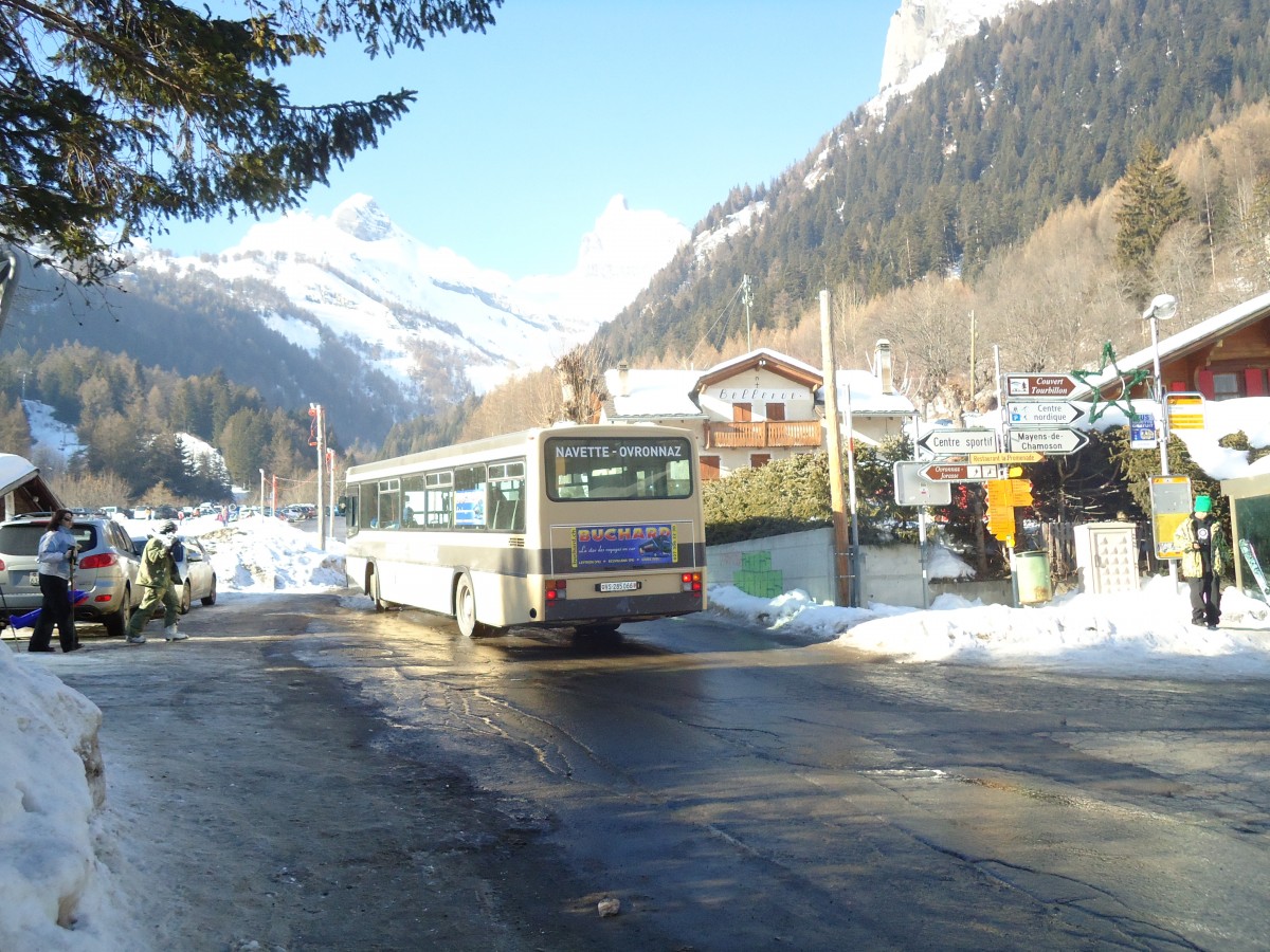 (131'959) - Buchard, Leytron - Nr. 95/VS 285'066 - Mercedes/R&J (ex AZZK Zollikon Nr. 27) am 2. Januar 2011 in Ovronnaz, La Crois�e