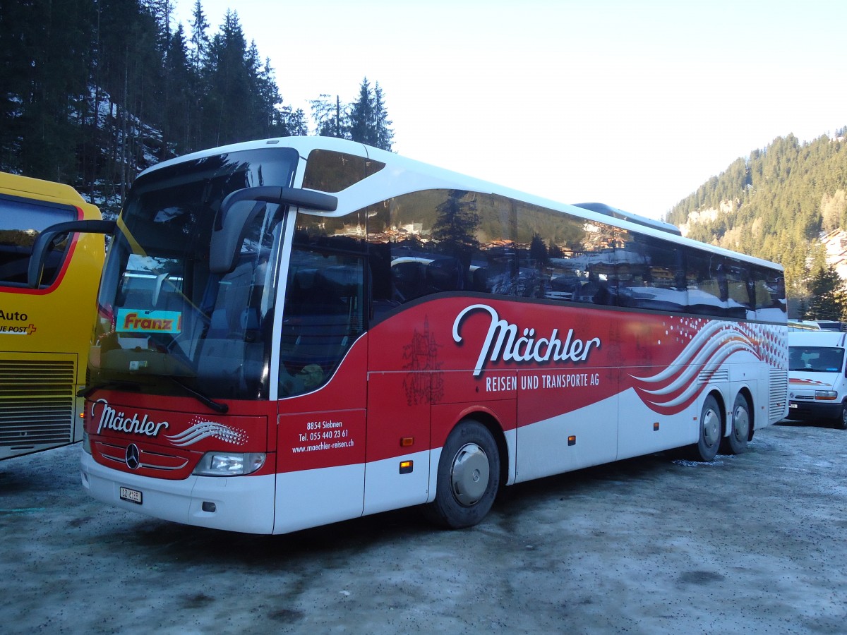 (132'013) - M�chler, Siebnen - SZ 6155 - Mercedes am 8. Januar 2011 in Adelboden, ASB