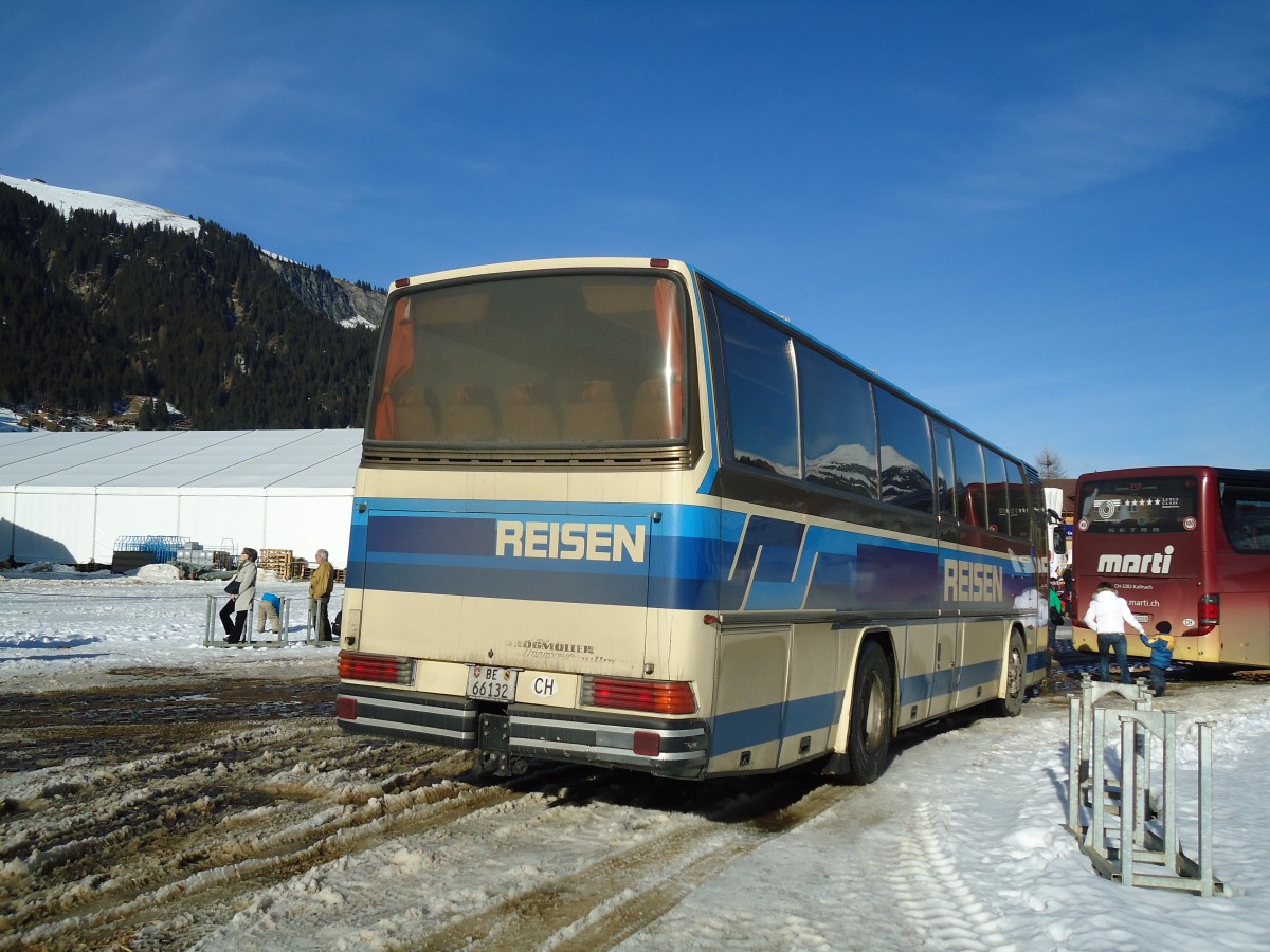 (132'161) - Kander-Reisen, Frutigen - Nr. 3/BE 66'132 - Dr�gm�ller (ex Tritten, Zweisimmen; ex Fl�ck, Brienz) am 8. Januar 2011 in Adelboden, Weltcup