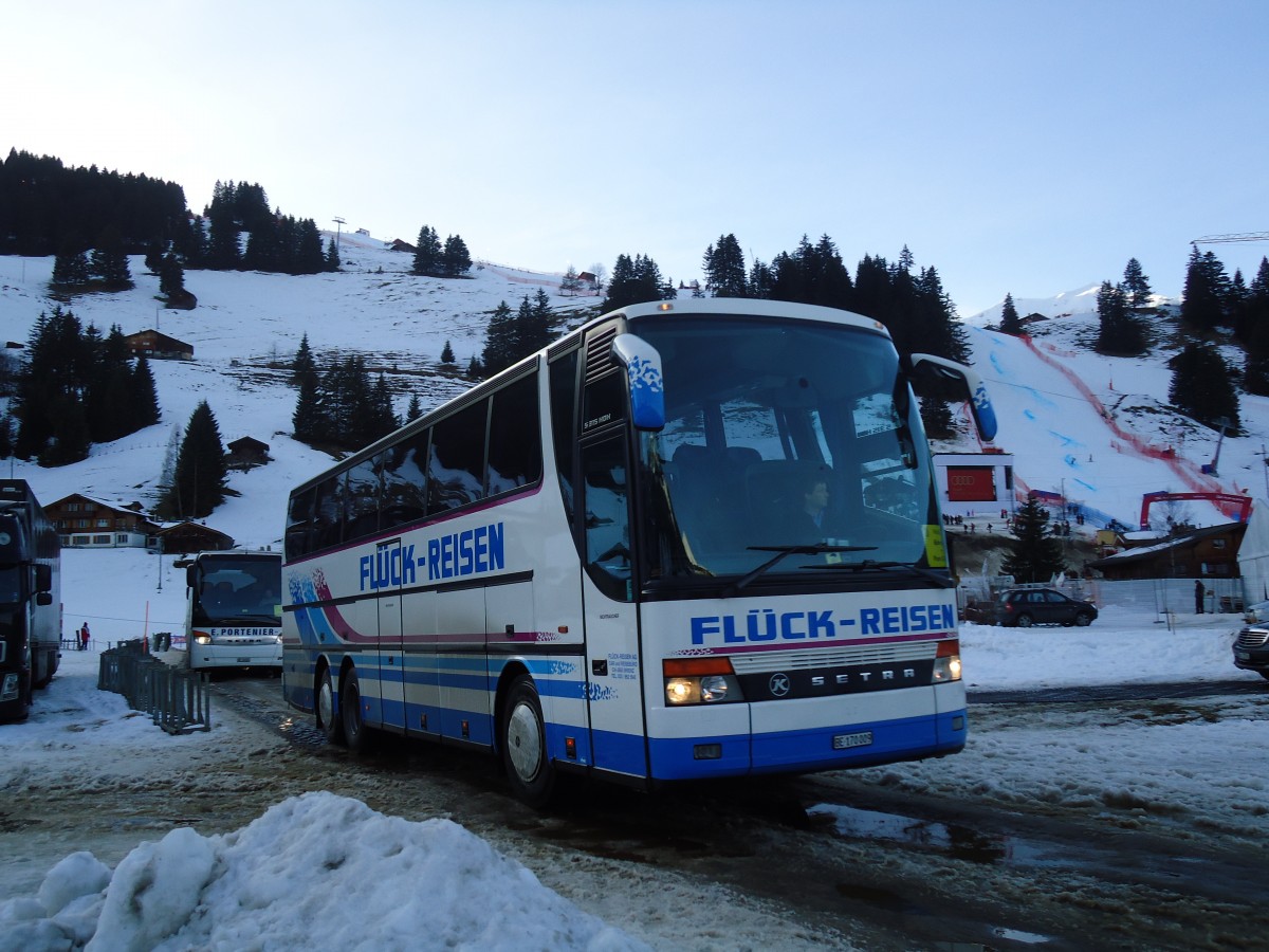 (132'206) - Fl�ck, Brienz - BE 170'009 - Setra am 8. Januar 2011 in Adelboden, Weltcup