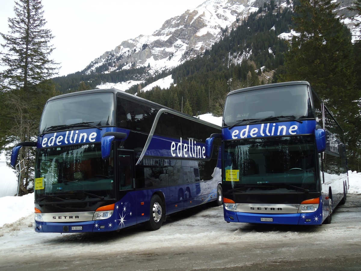 (132'260) - B�hrer, Kerzers - FR 300'624 + FR 300'626 - Setra am 9. Januar 2011 in Adelboden, Unter dem Birg
