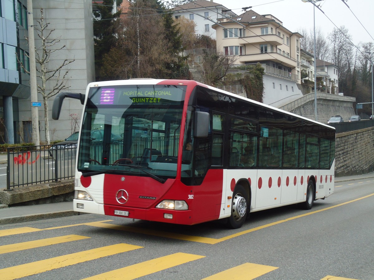 (132'689) - TPF Fribourg - Nr. 382/FR 300'383 - Mercedes am 7. M�rz 2011 in Fribourg, Avenue Beauregard