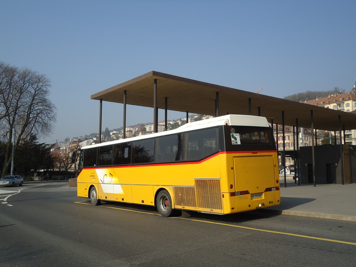 (132'759) - CarPostal Ouest - NE 110'345 - Bova am 8. M�rz 2011 beim Bahnhof Neuch�tel
