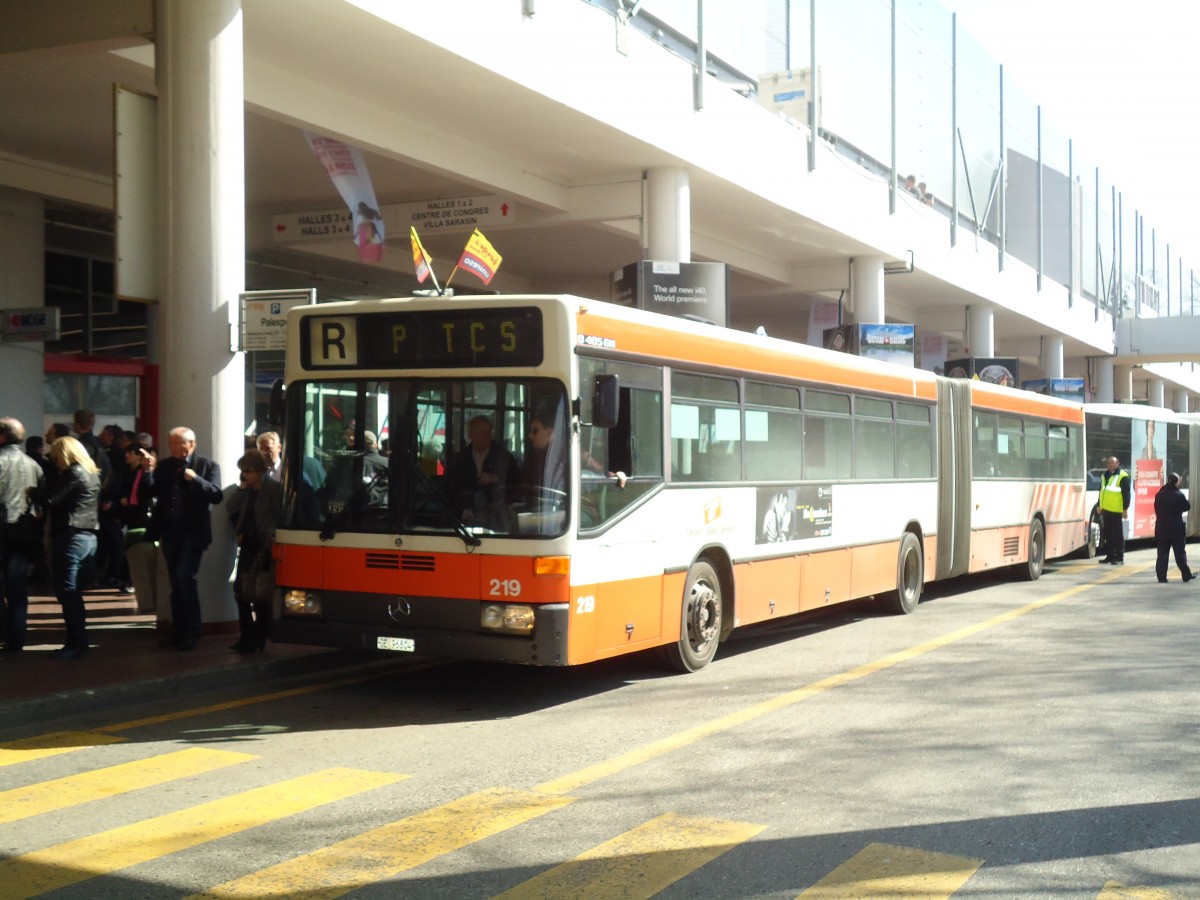 (132'836) - TPG Gen�ve - Nr. 219/GE 96'804 - Mercedes am 10. M�rz 2011 in Gen�ve, Palexpo