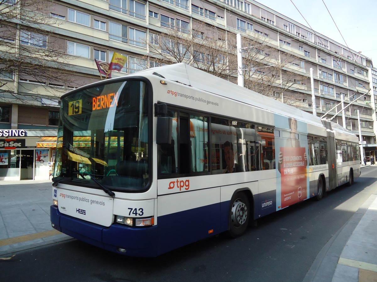 (132'884) - TPG Gen�ve - Nr. 743 - Hess/Hess Gelenktrolleybus am 10. M�rz 2011 in Gen�ve, Coutance