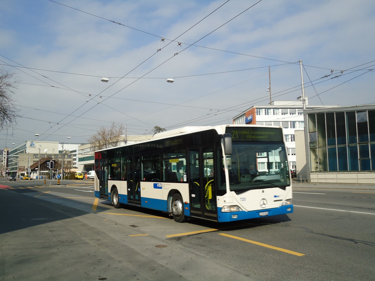 (132'989) - VBL Luzern - Nr. 720/LU 202'668 - Mercedes (ex Heggli, Kriens Nr. 720) am 11. M�rz 2011 in Luzern, Weinbergli
